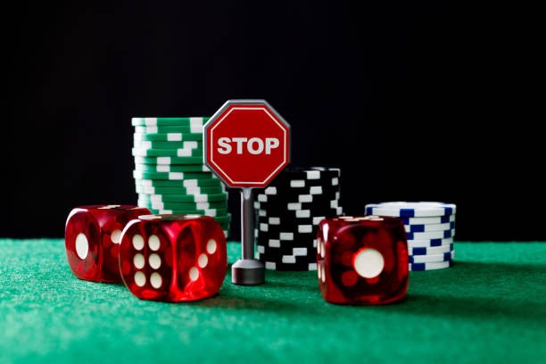 slot bom platform overview showing slot, live dealer, and sportsbook sections