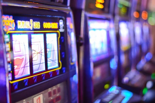 slot bom featured game showcase